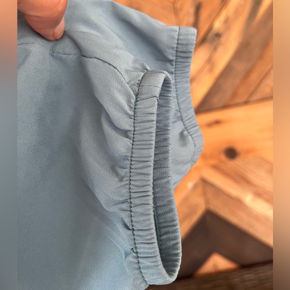 Women’s Puma Fit Crop Zip Jacket Size Small - Picture 11 of 12